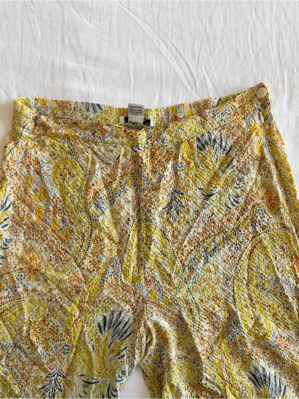 Citron 100% Silk Yellow Floral Pants - Picture 7 of 11